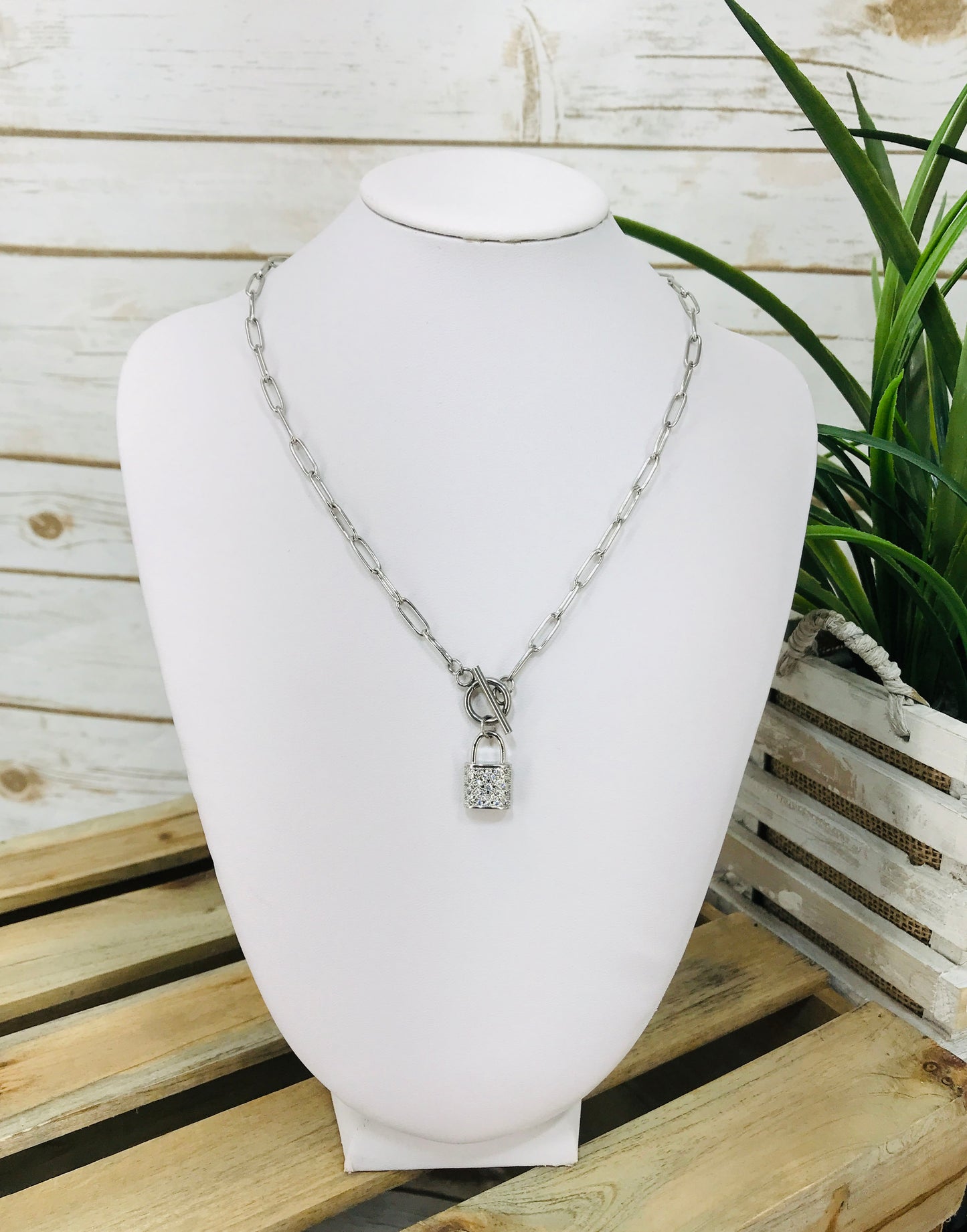 Paperclip & Pave Lock Pendant Necklace - N726
