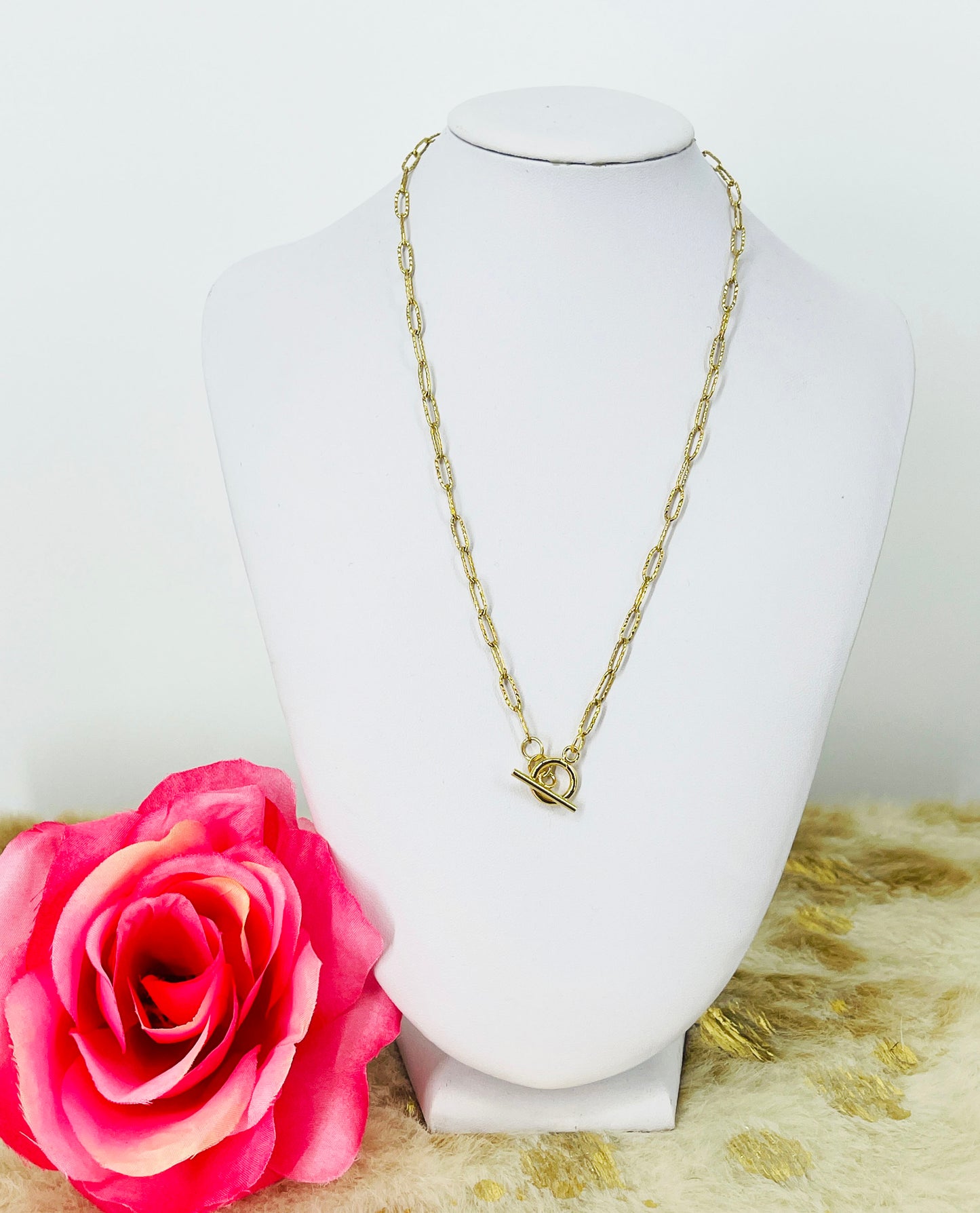 18" Textured Gold Tone Stainless Steel Paperclip Chain Necklace