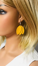 Load image into Gallery viewer, Light Mustard Leather Earrings - E19-1028