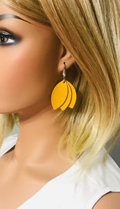 Light Mustard Leather Earrings - E19-1028