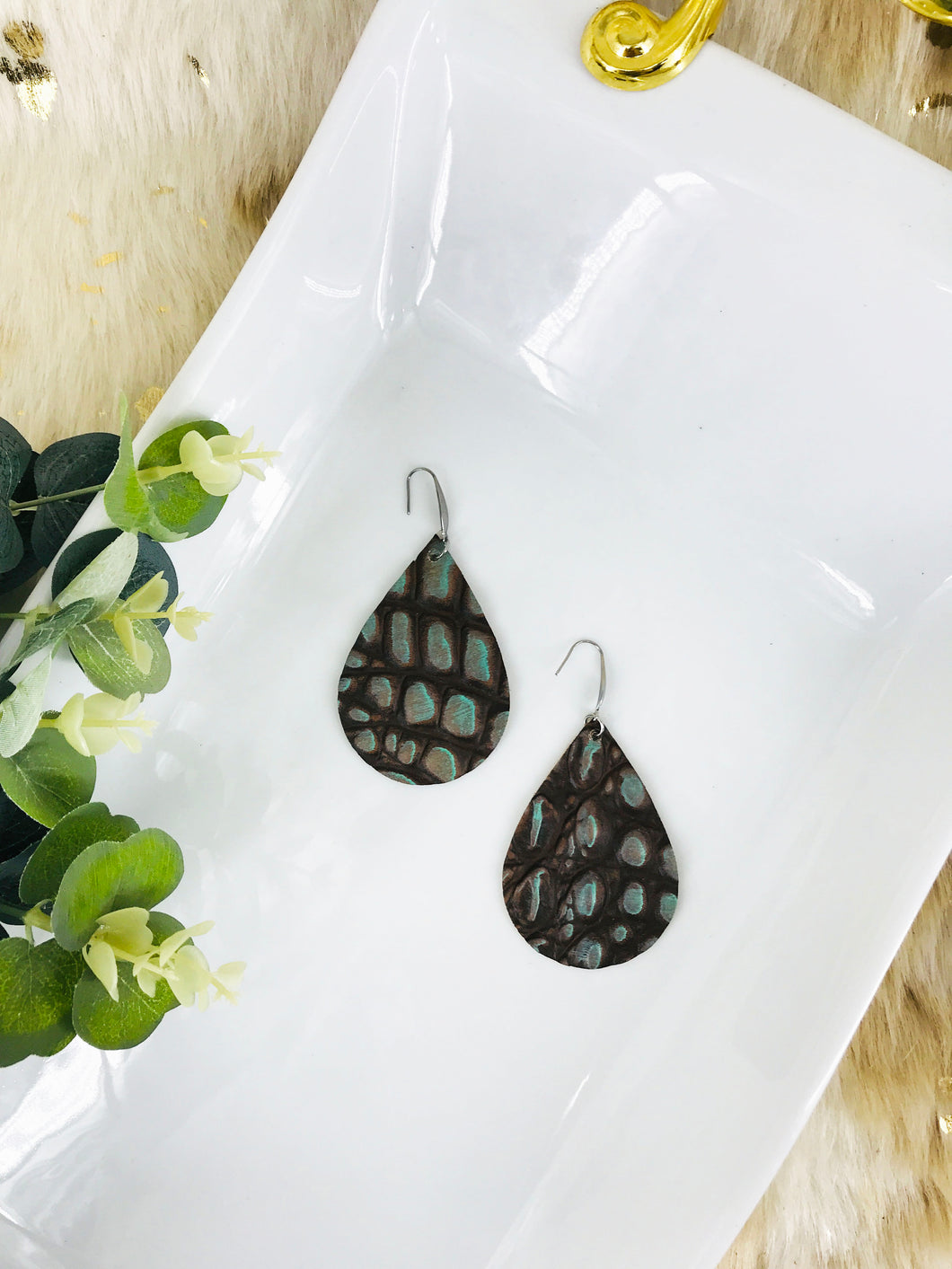 Brown and Turquoise Genuine Leather Earrings - E19-1047