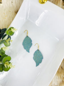 Gold Tipped Mint Leather Earrings - E19-1058
