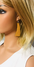 Load image into Gallery viewer, Dijon Mustard Leather Earrings - E19-1060