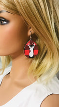 Load image into Gallery viewer, Buffalo Plaid Leather Stag Head Earrings - E19-1069