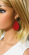 Load image into Gallery viewer, Crimson Dazzle Leather Earrings - E19-1102