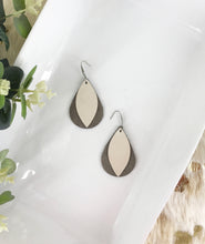 Load image into Gallery viewer, Champagne Leather and Gray Suede Leather Earrings - E19-1137