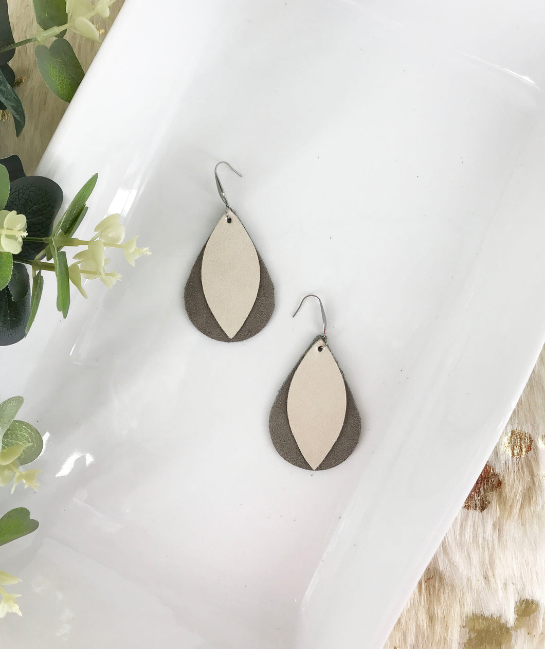 Champagne Leather and Gray Suede Leather Earrings - E19-1137