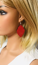 Load image into Gallery viewer, Crimson Dazzle Leather Earrings - E19-1216