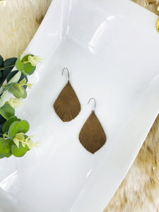Sandy Brown Suede Leather Earrings - E19-1246