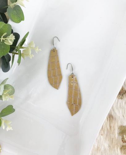 Moc Crock Embossed Leather Earrings - E19-1264