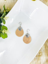 Load image into Gallery viewer, Amazon Cobra Leather Earrings - E19-1295