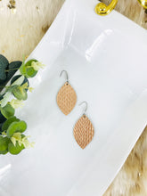 Load image into Gallery viewer, Amazon Cobra Leather Earrings - E19-1305