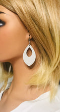 Load image into Gallery viewer, Metallic Silver Genuine Leather Earrings - E19-1358