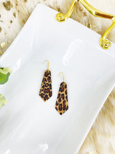 Load image into Gallery viewer, Baby Cheetah Genuine Cork Leather Earrings - E19-1441