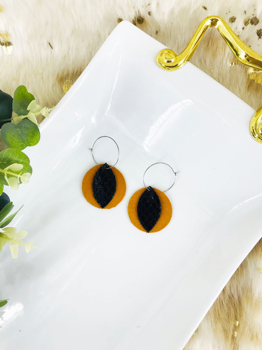 Mustard Suede Leather and Fish Net Pattern Leather Earrings - E19-1460