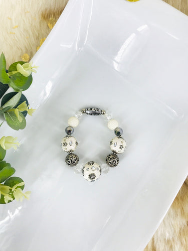 Big & Bold Collection Glass Bead Stretchy Bracelet - B1502