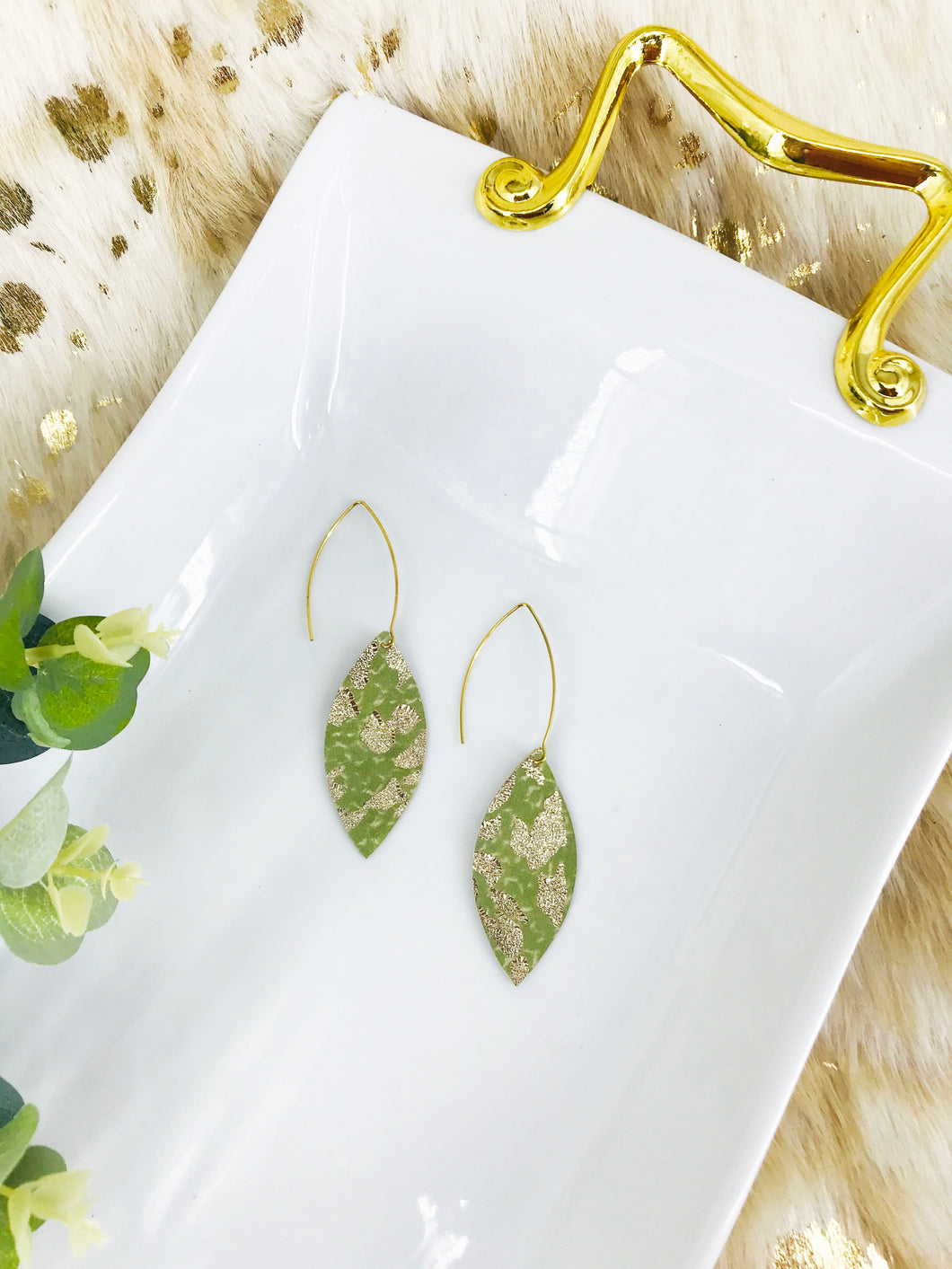 Pale Green Leopard Print Leather Earrings - E19-1512
