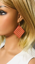 Load image into Gallery viewer, Filigree Floral Gold on Red Leather Earrings - E19-1570