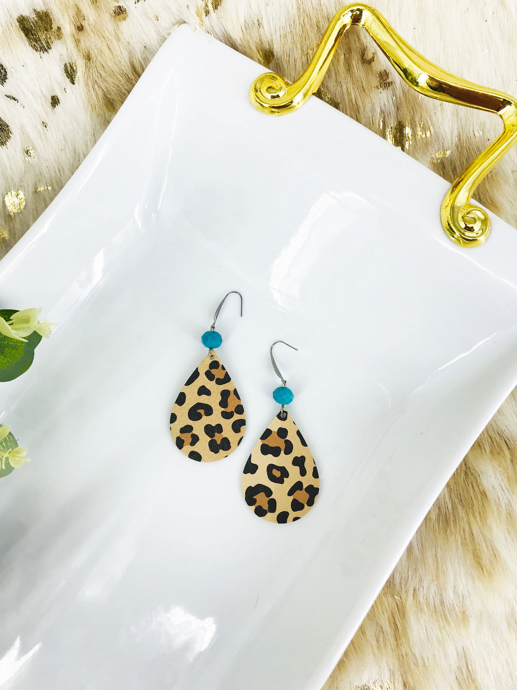 Caramel Cheetah Leather Earrings - E19-1621