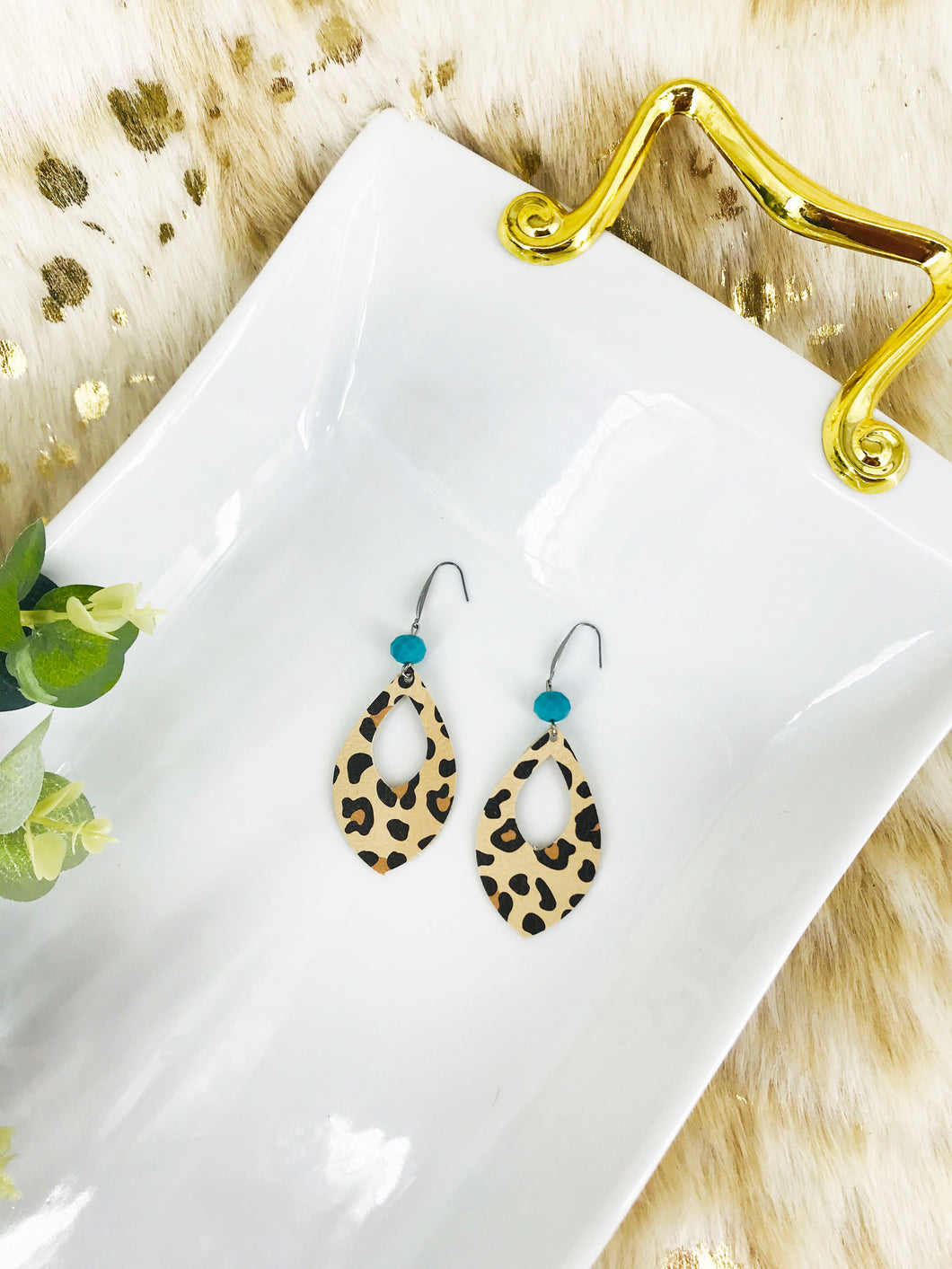 Caramel Cheetah Leather Earrings - E19-1641