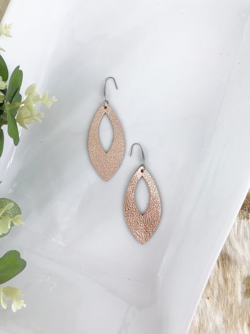 Metallic Rose Gold Leather Earrings - E19-1651