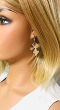 Load image into Gallery viewer, Genuine Leather Earrings - E19-1669