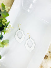 Load image into Gallery viewer, White Amazon Cobra Earrings - E19-1670
