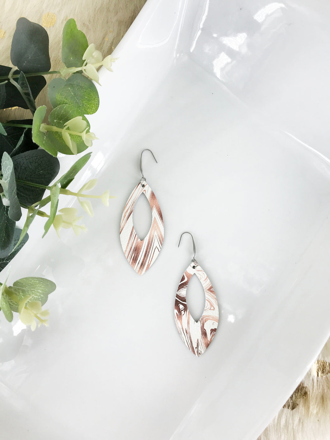 Marbled White Leather Earrings - E19-1673