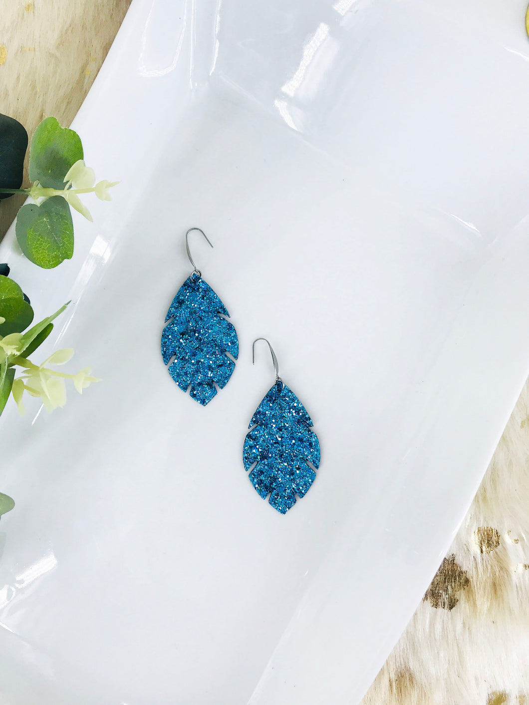 Iceberg Blue Chunky Glitter Earrings - E19-1689