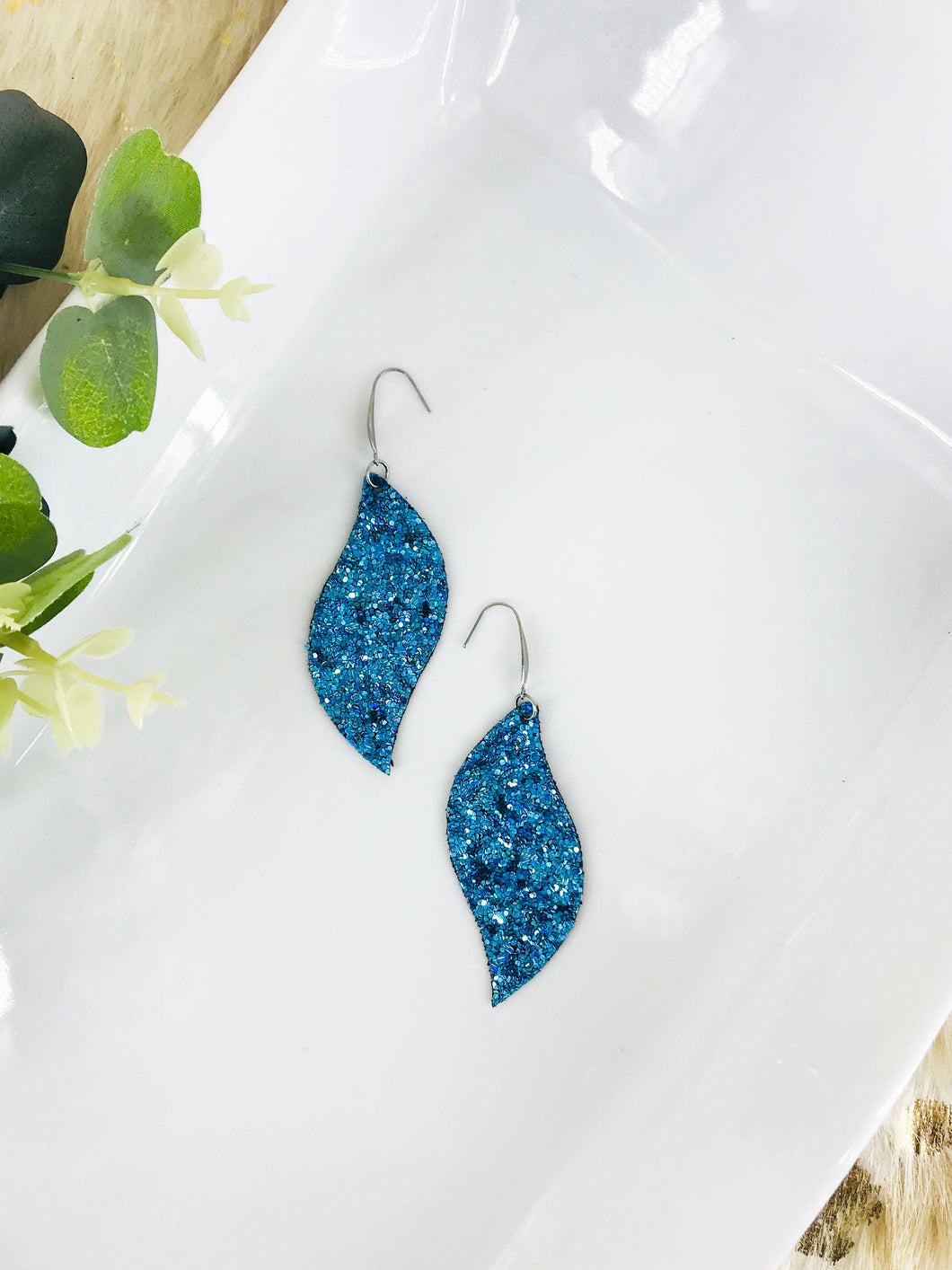 Iceberg Blue Chunky Glitter Earrings - E19-1695