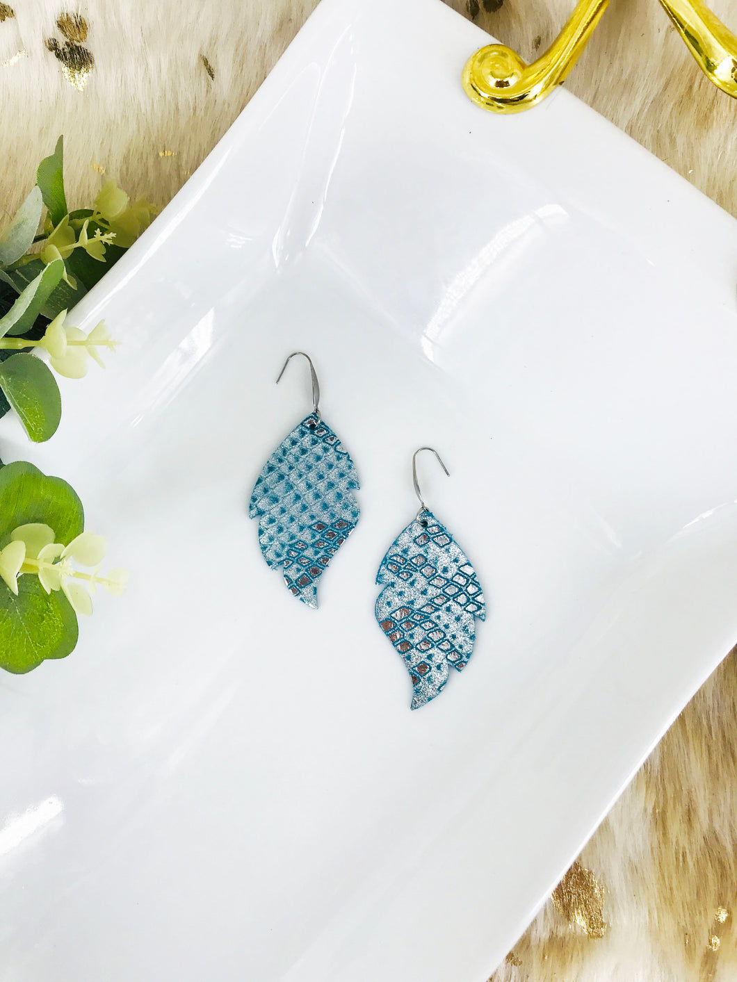Turquoise Genuine Leather Earrings - E19-1876