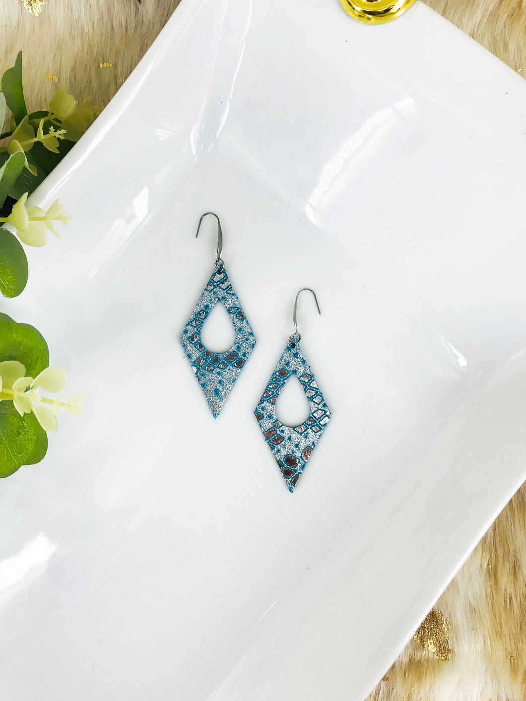 Turquoise Genuine Leather Earrings - E19-1878