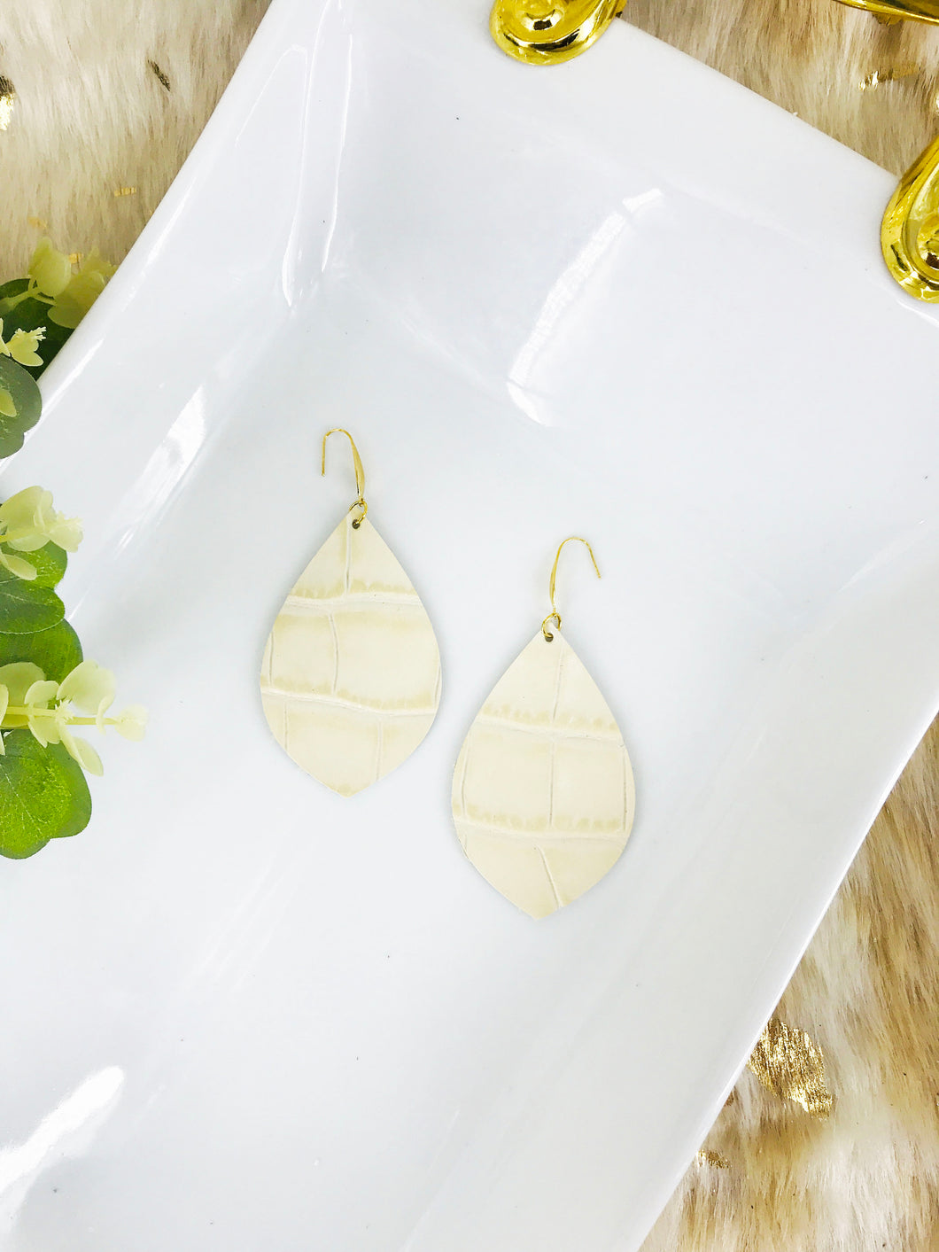 Ivory Genuine Leather Earrings - E19-1913