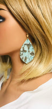 Load image into Gallery viewer, Driftwood Embossed Leather Earrings - E19-1979