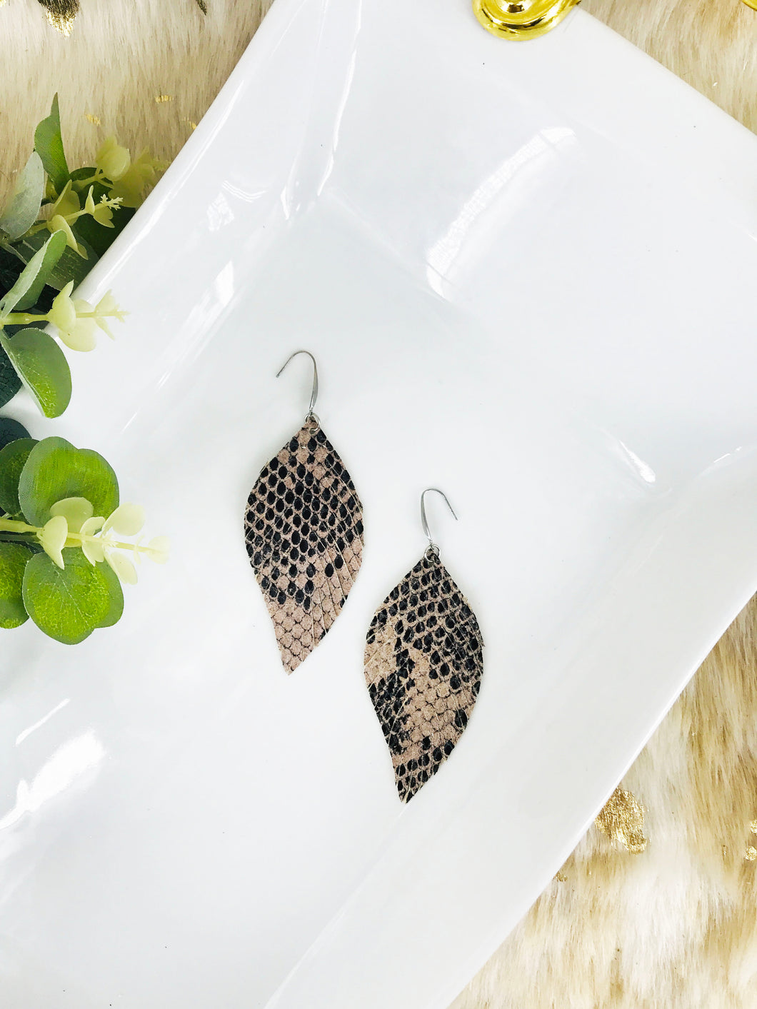 Fringe Snake Skin Goat Leather Earrings - E19-2005