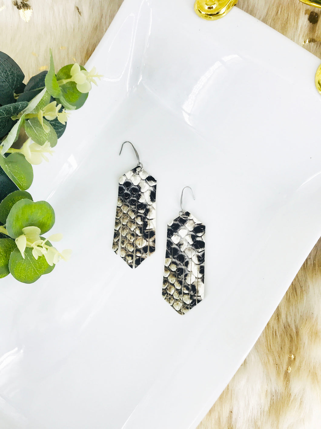 Black and White Snake Leather Earrings - E19-2162