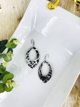 Load image into Gallery viewer, Glitter Leopard Leather Earrings - E19-2321