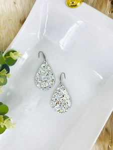 Blue Green on White Chunky Glitter on Leather Earrings - E19-2442