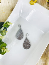 Load image into Gallery viewer, Silver Chunky Glitter on Leather Earrings - E19-2444