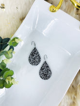 Load image into Gallery viewer, Silver Chunky Glitter on Leather Earrings - E19-2446