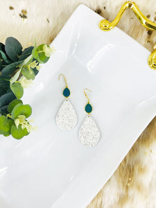 Druzy Agate and Pearly White Glitter on Leather Earrings - E19-2451