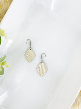 Load image into Gallery viewer, Genuine Leather Earrings - E19-2479