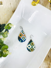 Load image into Gallery viewer, Fine Glitter on Leather Earrings - E19-2489