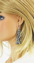 Load image into Gallery viewer, Genuine Leather Earrings - E19-2490