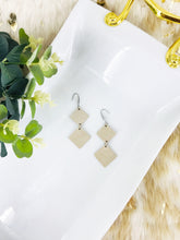 Load image into Gallery viewer, Champagne Leather Earrings - E19-2588