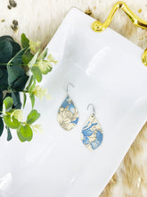 Load image into Gallery viewer, Floral Pattern Leather Earrings - E19-2669