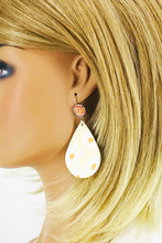Load image into Gallery viewer, Orange Druzy and Daisey Faux Leather Earrings - E19-2881