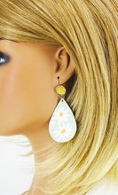 Load image into Gallery viewer, Orange Druzy and Daisey Faux Leather Earrings - E19-2887