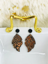 Load image into Gallery viewer, Genuine Leather Earrings - E19-2913