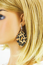 Load image into Gallery viewer, Leopard Cork Earrings - E19-3016